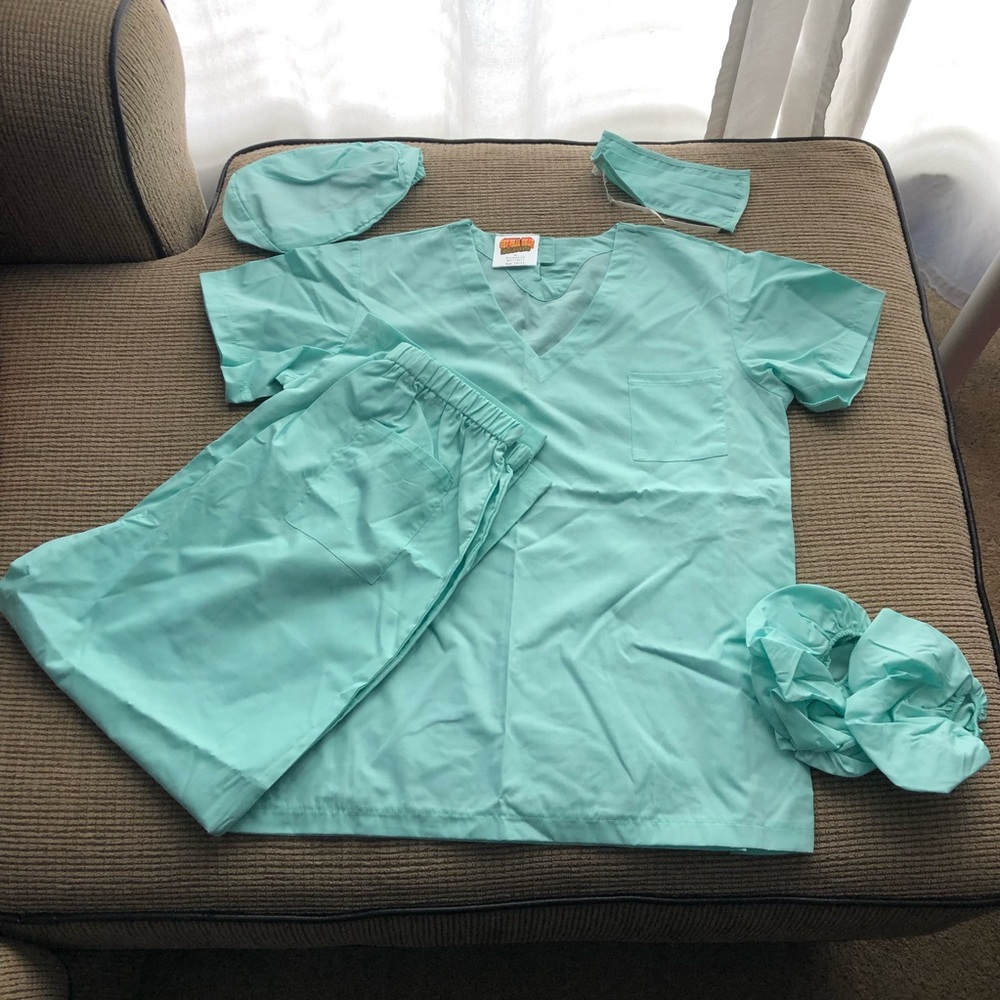 New Doctor’s Costume 12-14